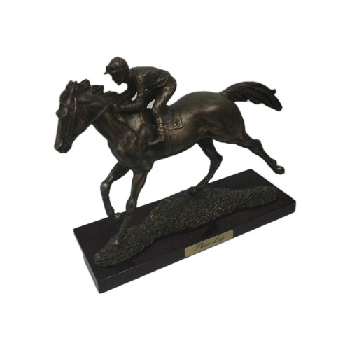 Atlas editions racehorse - atlas,