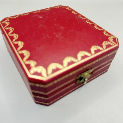 Vintage cartier presentation - vintage,