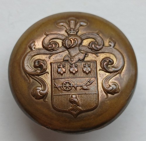 Nice quality unidentified - quality,
