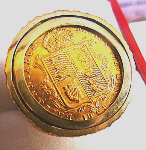 Sovereign half 22ct solid - sovereign.,