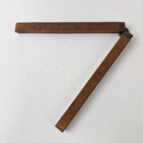 Antique boxwood brass - &,
