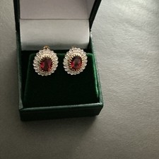 Genuine Large Oval  Garnet Solid Gold Earrings Set With Diamonds 9ct 375  New