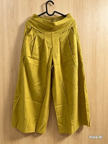 Mustard yellow wide - yellow, leg
