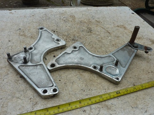 Norton plates footrest - z,