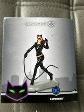 Dc Cat Woman Figure  Brand New