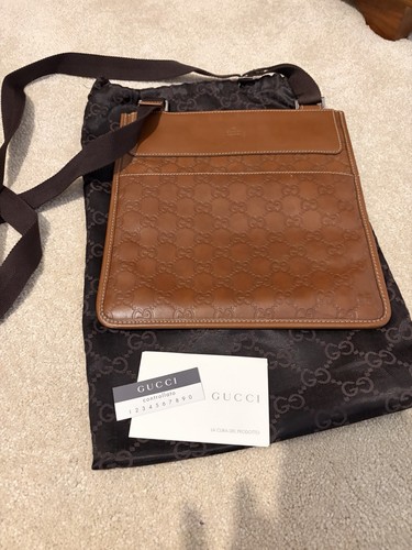 Gucci embossed tan leather - embossed,