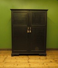 Gentleman's Black Compactum