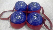 THOMAS TAYLOR  Spectrum LAWN BOWLS, Size 4, Blue