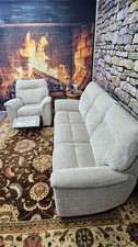 PARKER KNOLL HUDSON 2 PIECE