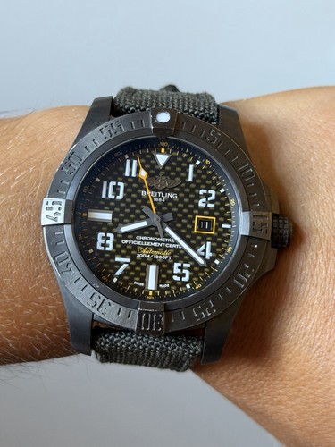 Breitling avenger blackbird - breitling,