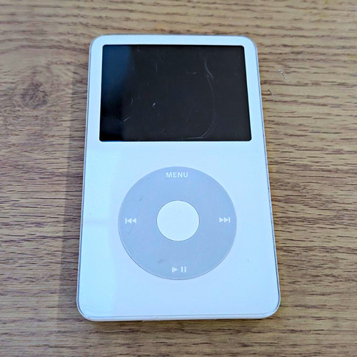 Apple ipod 5th generation 30gb - ipod,