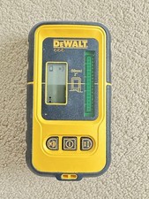 DEWALT DE0892G DIGITAL DETECTOR  ONLY  GREEN LINE LASER LEVELS
