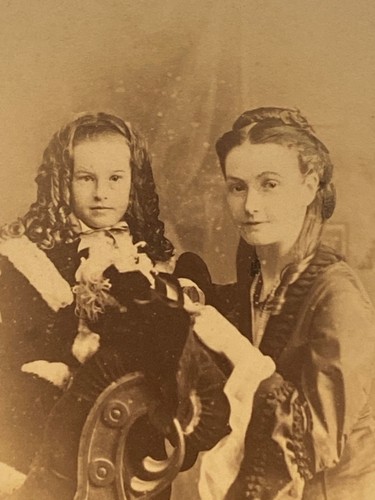 Antique 1874 cdv - photo, pretty