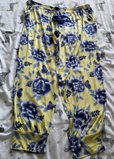 WOMEN'S FLORAL 🌺 AND