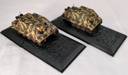 Altaya pair of - altaya,