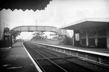 PHOTO BR British Railways Station Scene - FRINTON 1947 2