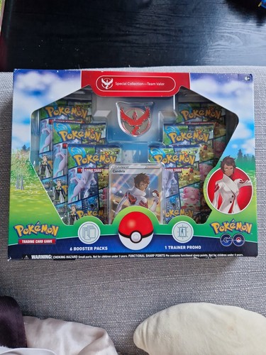 Pokemon box set - go,