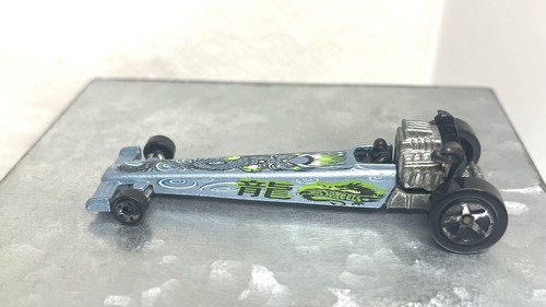Hot wheels dragster - hot,