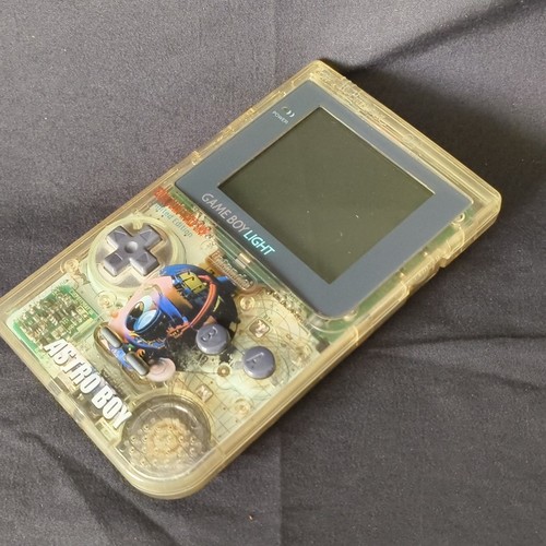 Game boy light astro - boy,