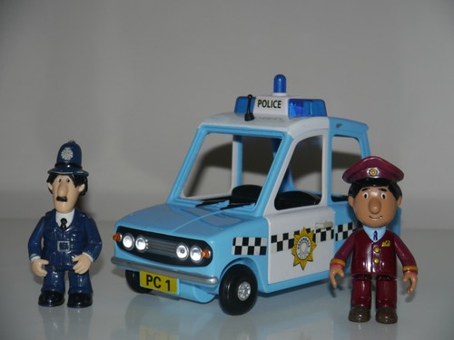 Postman pat toys vehicles - postman,