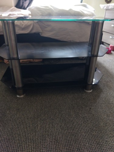 Black glass corner - stand,, 3