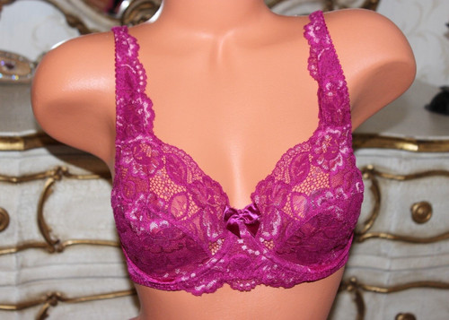 Shapely figures cerise pink - figures,