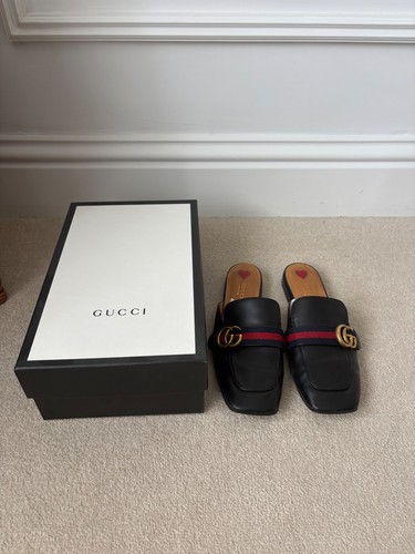 Gucci black leather peyton - ,