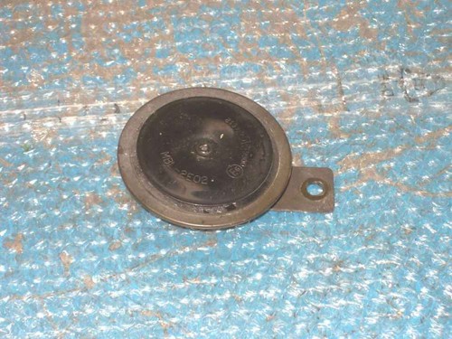Horn for 2002 - 2002, 900
