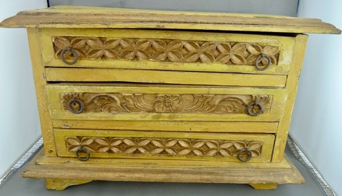 Beautiful old model - chest, of