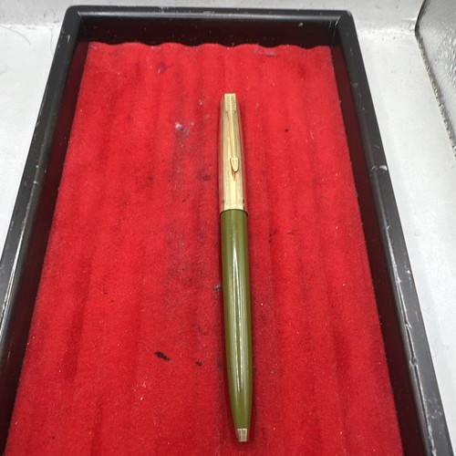 Parker custom olive green - custom,