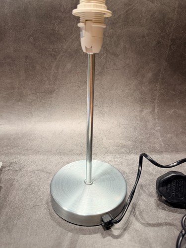 Habitat slim table - table, base