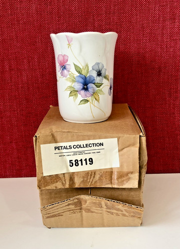 Avon park rose pottery - rose,