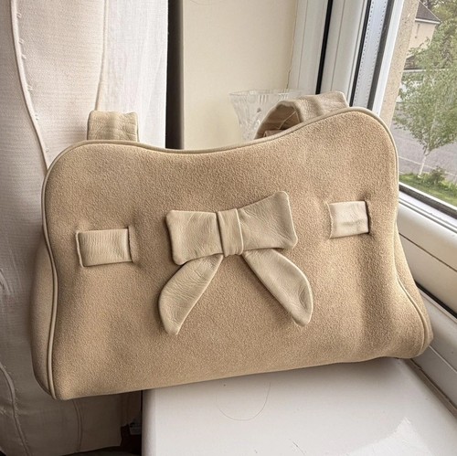 Beautiful russell and bromley - russell,