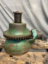 Vintage Harvey Frost 4 ton