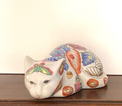 Sleeping cat multicoloured - sleeping,