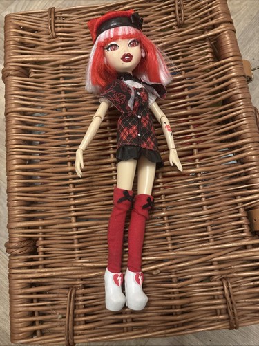 Bratz bratzillaz doll jade - bratz,
