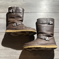 UGG 5678 Kensington Brown Leather Shearling Lined Buckle Moto Boots Women Size 7