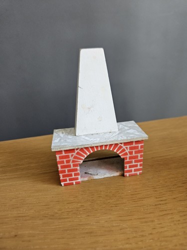 Vintage dolls house wooden - vintage,