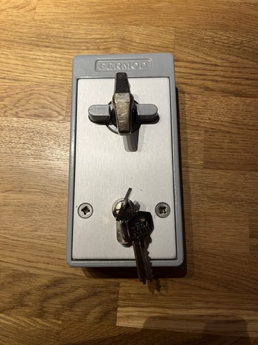 Fermod lock for walk cold - lock,