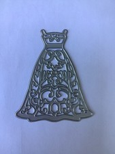 Pretty dress cutting die for paper crafting and scrapbooking