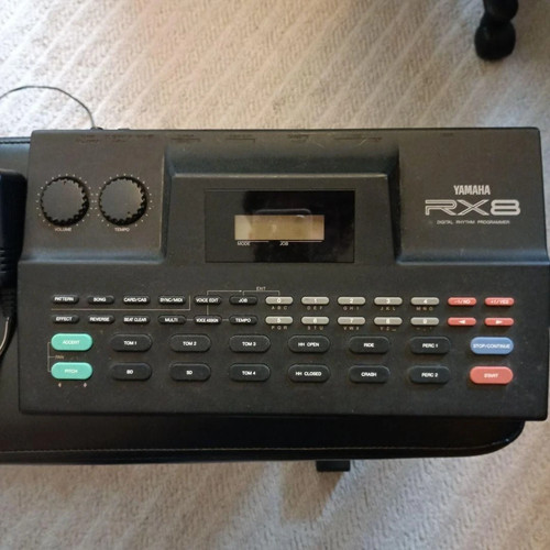 Yamaha rx8 drum machine - yamaha,