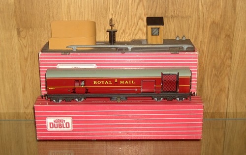 Hornby dublo tin plate - hornby,