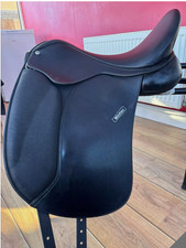 Wintec 500 Adjustable Synthetic Dressage Saddle Black 16.5 inch