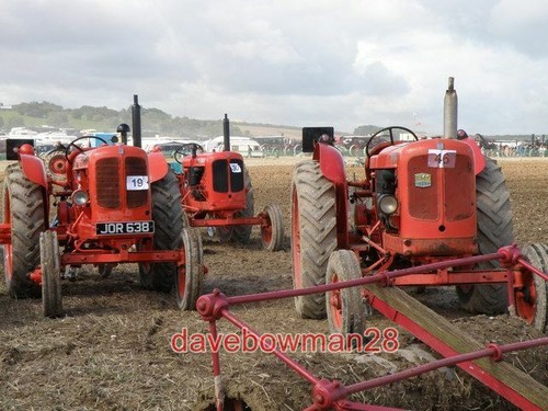 Photo nuffield tractors - photo,