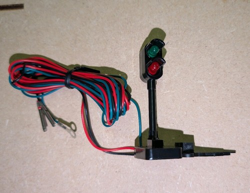 Hornby r406 signal coloured - r406,