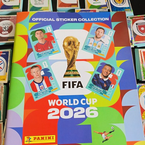 Panini world cup - cup, stickers