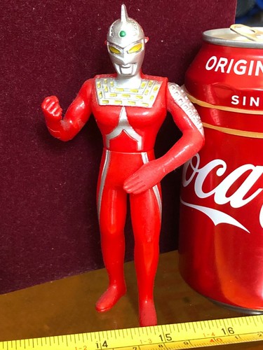 Action figure ultraman ultra - action,