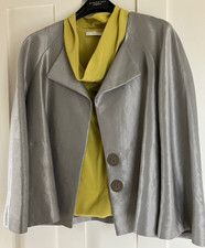 LUXURIOUS ELEGANT JACKET &