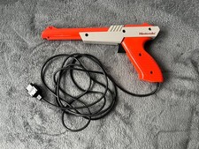 Orange nintendo nes zapper - nintendo,