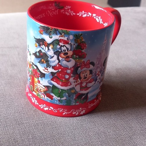 Disneyland paris joyeux - disneyland,